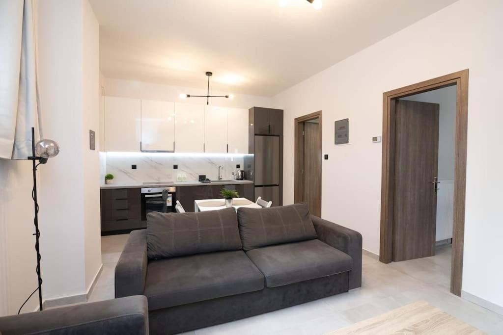 Modern & Comfy Apartment Salonicco Esterno foto
